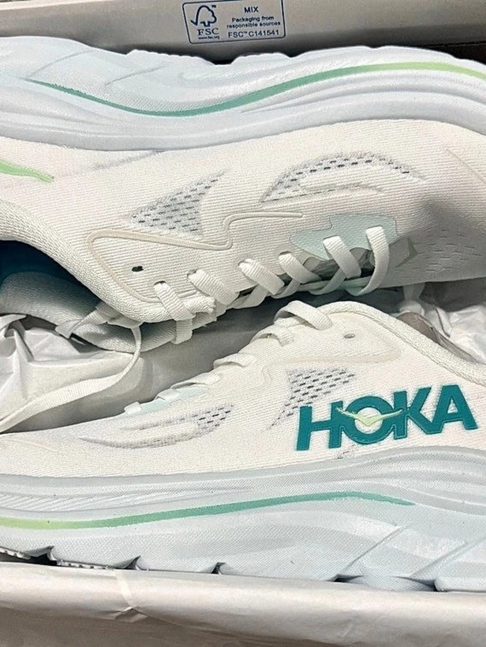 HOKA Clifton 10 Men's Athletic Shoes US 8.5 D NWT